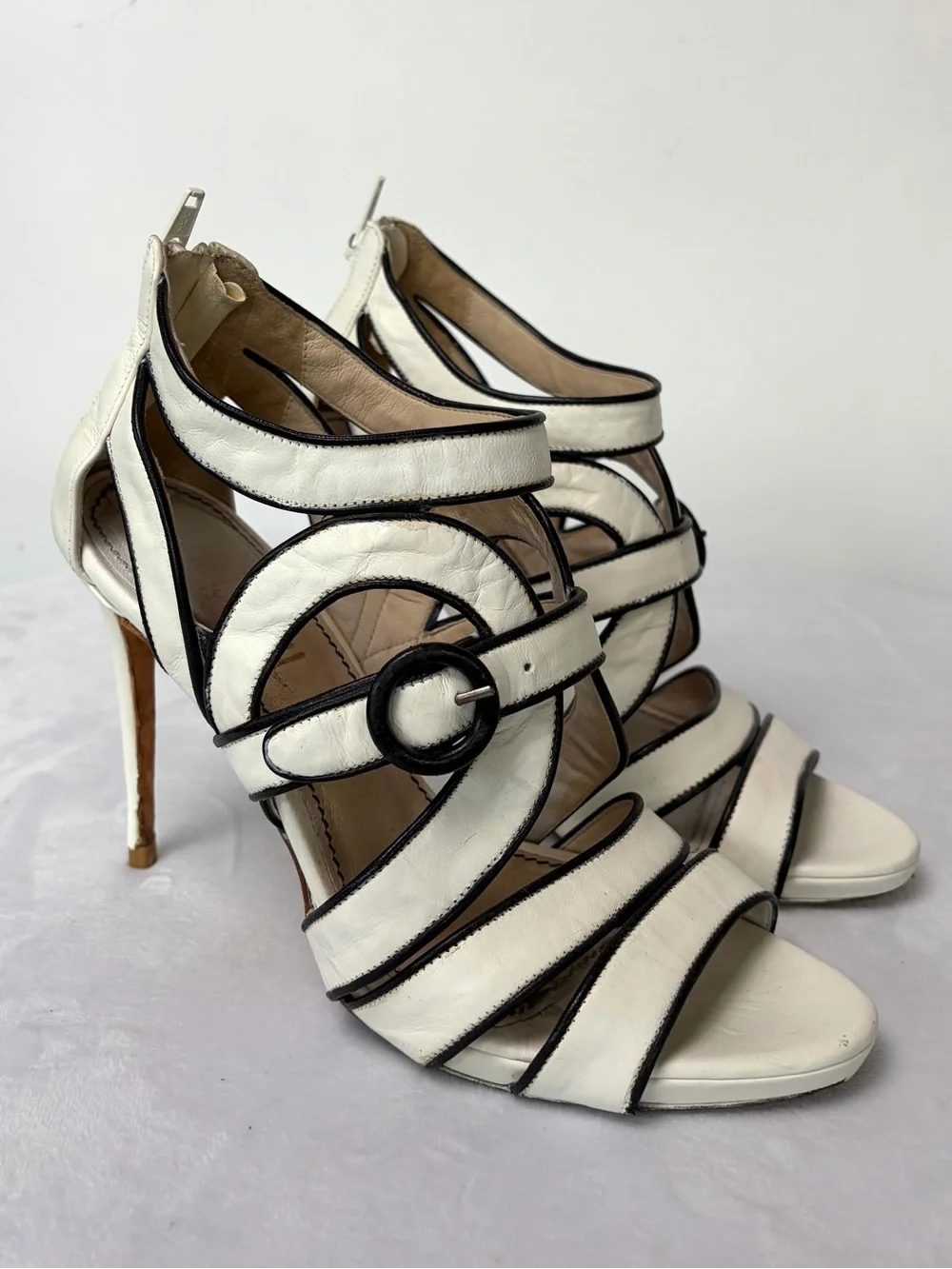 Jerome C Rousseau strappy leather high heels, buckle, black/white, EUC, 36.5